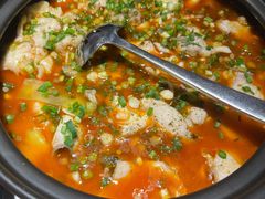 自贡酸菜鱼-麻六记(新天地店)