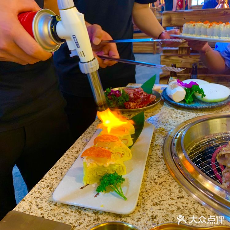 角门马家堡大红门附近的烤肉[调皮]