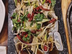 -老东镇啤酒屋海鲜加工·蒸汽海鲜·海鲜烧烤(台东店)