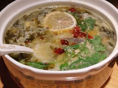 柠檬酸菜鱼-裕鼎鲜·新中菜(王府井店)