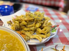 炸平菇-东北哈尔滨酱骨头馆房掌柜铁锅炖