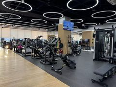 -Z&B Fitness Studio·Gym(前滩L+PLAZA店)