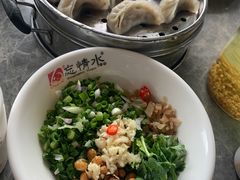 -忘情水鱼头·鲜鱼火锅(滨江中路店)