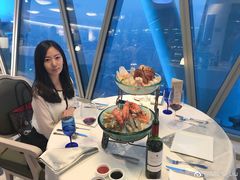 -广州塔卢特斯法国旋转餐厅