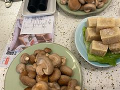 -椰子营·椰子鸡火锅(万象里店)