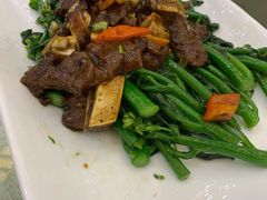 -东豪园林海鲜酒家(南港路辅路店)