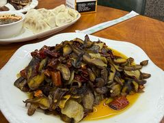 炒牛肝菌-菌海森林·非遗野生菌火锅(西山区滇池路摩根道店)
