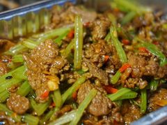 生炒芹菜牛肉-徐记海鲜(大雁塔|金都店)