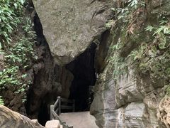 -龙水峡地缝景区