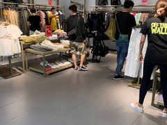 -URBAN REVIVO(北京斯普瑞斯奥特莱斯店)