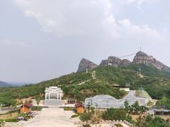 -黄金寨原生态旅游区
