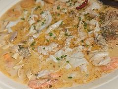 -鱼亨小鲜酸菜鱼(大信店)