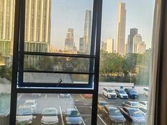 -广州琶洲会展广州塔地铁站轻居酒店