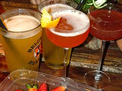 -城墙外BAR