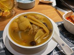 -一朵菌·野生菌探索家火锅(南亚店)