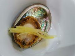 鲍鱼-海大大蒸汽海鲜餐厅·粤菜·特色小炒(欢乐颂店)