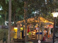 -二荆条·蜀鲜汇城市森林火锅