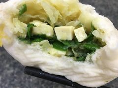 韭菜豆腐包子-胡家包子·清真(大众巷店)