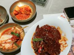 -草家酱蟹炭火烤肉店(珲春南路一店)