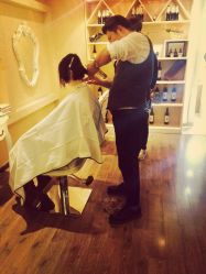 -构想时尚发型会所