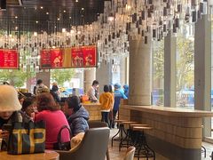 大堂-星巴克臻选(湖滨道店)
