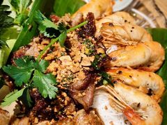 -大头虾越式风味餐厅(光明广场店)