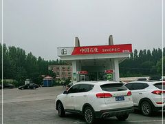-中国石化滦州服务区（北京方向）加油站