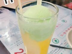 菠萝冰雪糕杯-仁信双皮奶(东川路店)