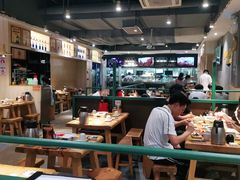 大堂-木屋烧烤(岗顶二店)