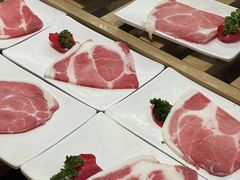 -山焱·炭火自助烤肉(周浦万达店)
