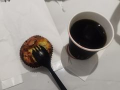 -HOT CRUSH趁热集合·现烤面包(环球港店)