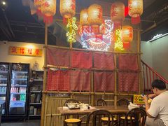 -丽丽三鲜螺蛳粉(田林路店)