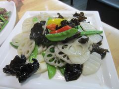 -宏记广东客家菜(丰汇店)