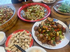 -佬缸炮江湖川菜(玉林店)