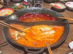 -萍姐火锅·公路夜市(武汉首店)