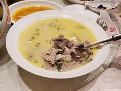-鸿运酒楼