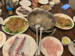 -正能量脆肉鲩火锅