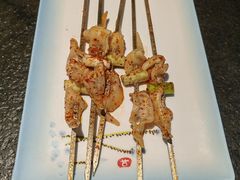 -鸿宇海鲜烧烤(红海新区店)