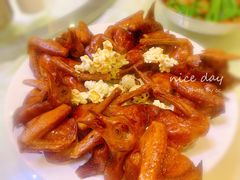 沙田红烧乳鸽-清新鸡沙田乳鸽店(金融店)