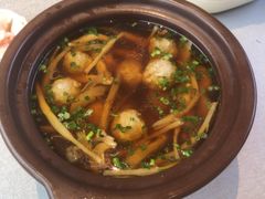 -有红鸡毛店·川菜(建设路店)