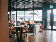 大堂-星巴克臻选(北京凤凰汇店)