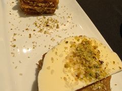-Efes Turkish & Mediterranean Cuisine 艾菲斯餐厅(陆家嘴店)