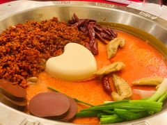 -山城年华老火锅(玉林店)