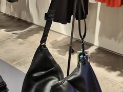 -URBAN REVIVO(富力海珠城店)