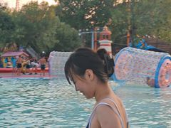 -欢乐水魔方水世界