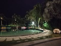 -三亚湾海居铂尔曼度假酒店