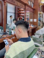 -尼特斯男士发型馆