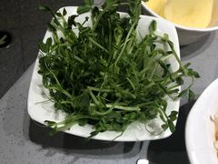 豆苗-海底捞火锅(关山保利店)