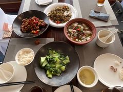 -东方豪景花园酒店·怡景旋转餐厅