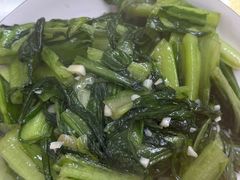 -始于2011柳周农家菜沙田柚美食店(东大街店)